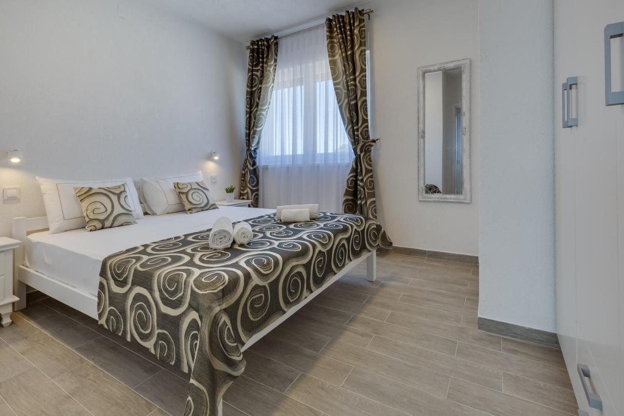 Apartmani Kastelina Vir Kültér fotó