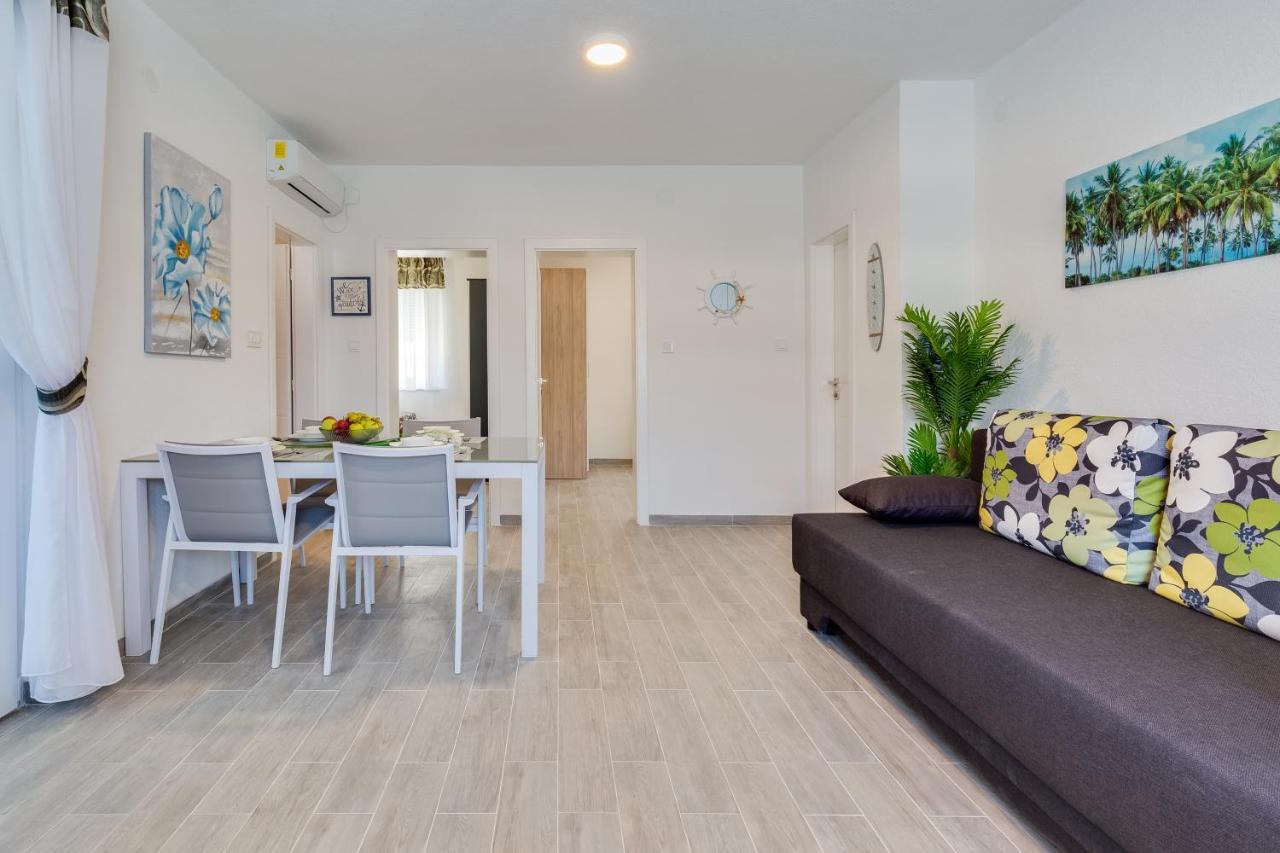 Apartmani Kastelina Vir Kültér fotó