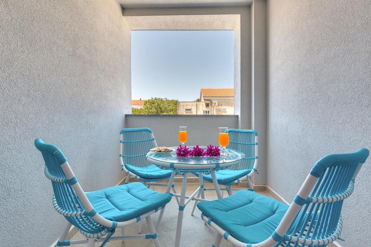 Apartmani Kastelina Vir Kültér fotó