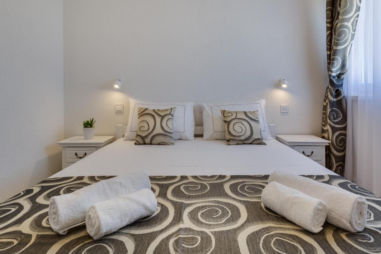 Apartmani Kastelina Vir Kültér fotó