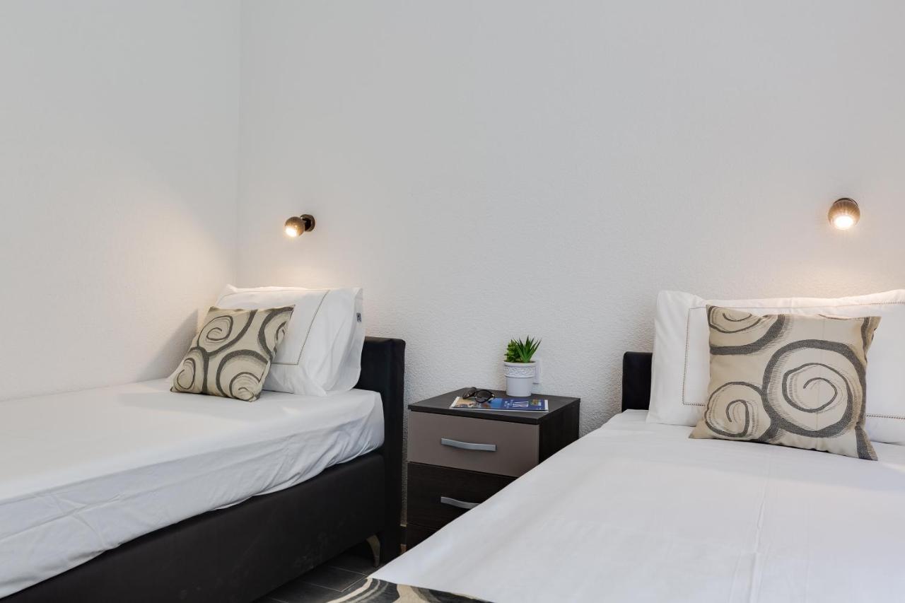 Apartmani Kastelina Vir Kültér fotó