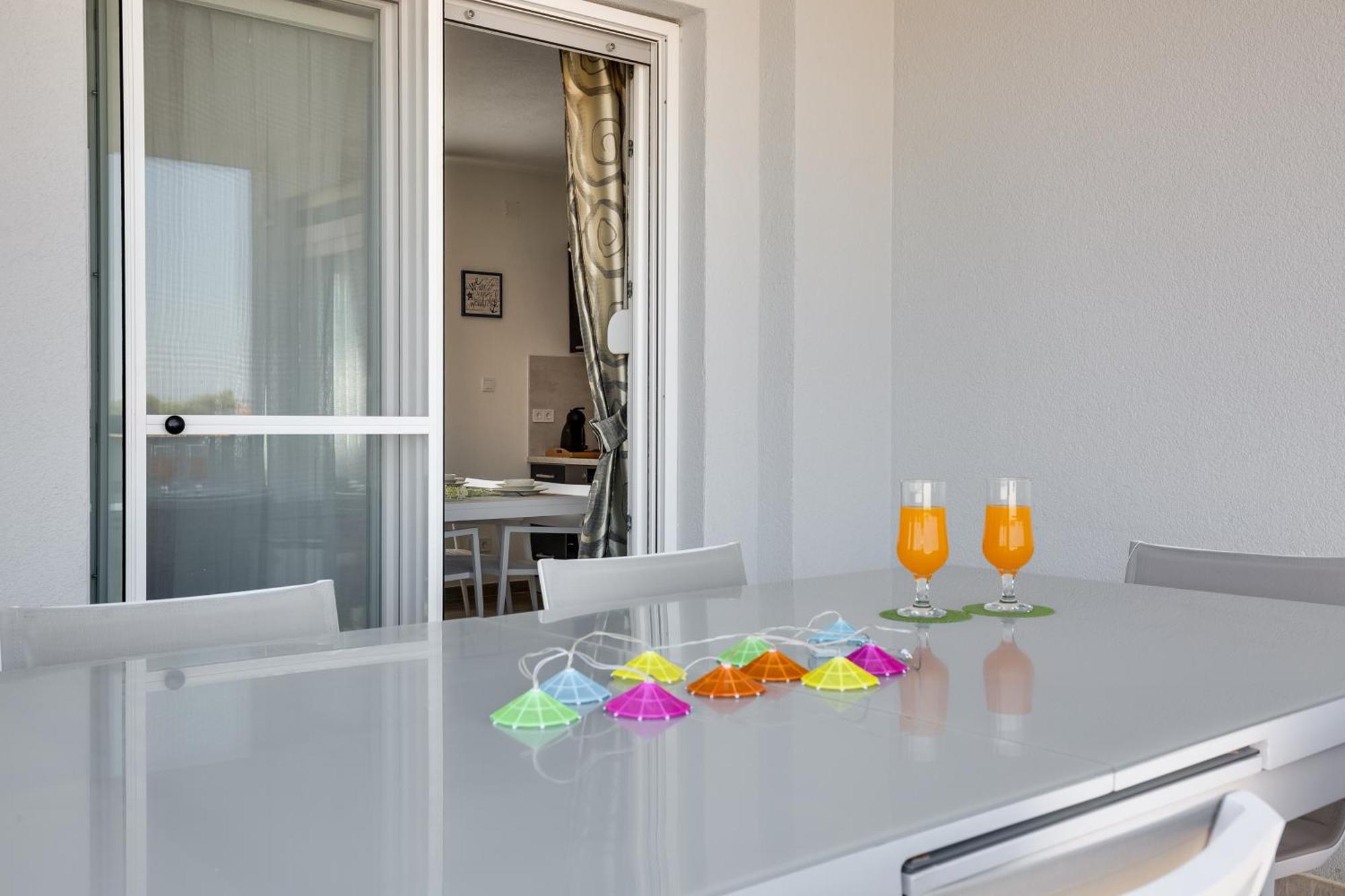 Apartmani Kastelina Vir Kültér fotó
